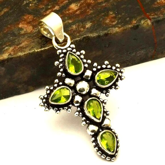 Peridot Gemstone Sterling Silver Cross Pendant - Picture 1 of 1